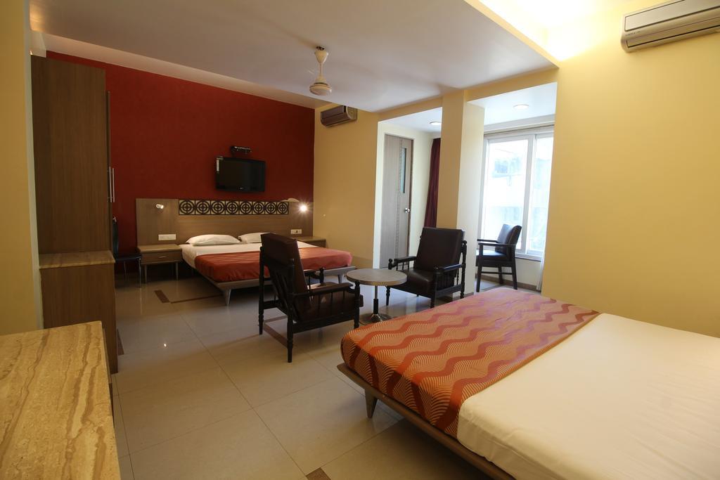Hotel Samrat Bombay Værelse billede