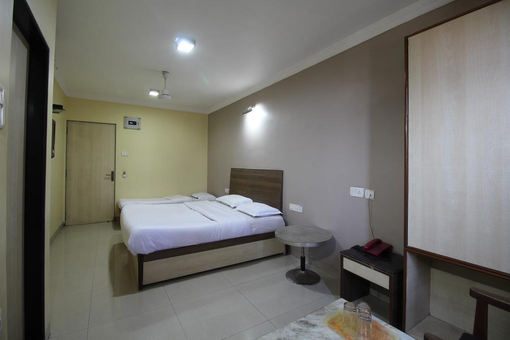 Hotel Samrat Bombay Værelse billede