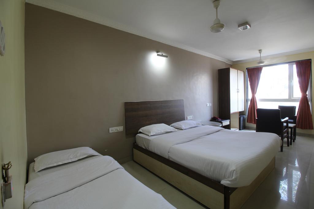 Hotel Samrat Bombay Værelse billede